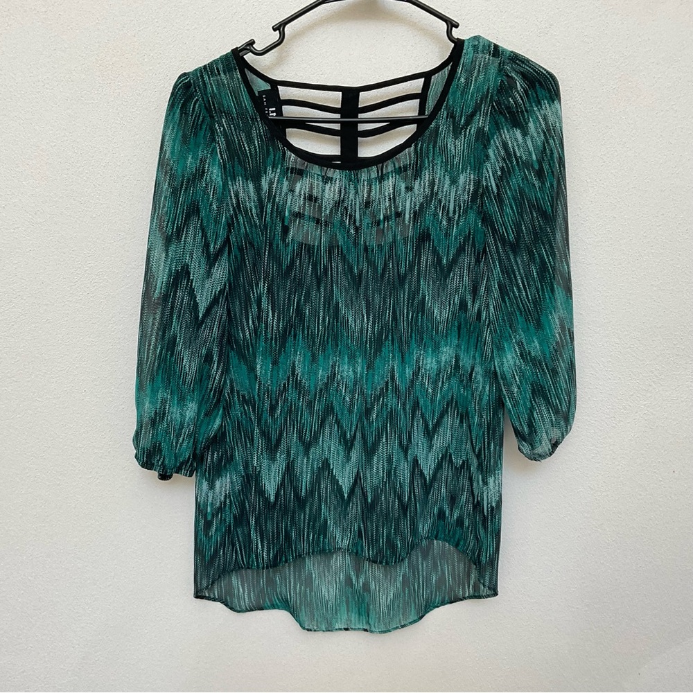 I.N. San Francisco Sheer Emerald Chevron Print Cage Cutout Back Top Size Small